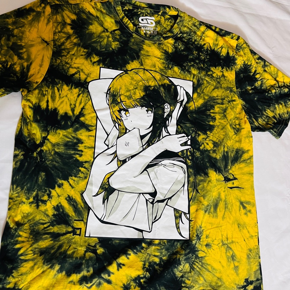 Yellow and Black Tie-Dye Graphic T-Shirt